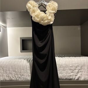 Mac Duggal Black Off ShoulderFormal Dress with Cream Floral Neckline